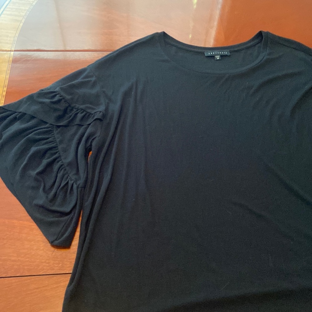 Sanctuary knit top